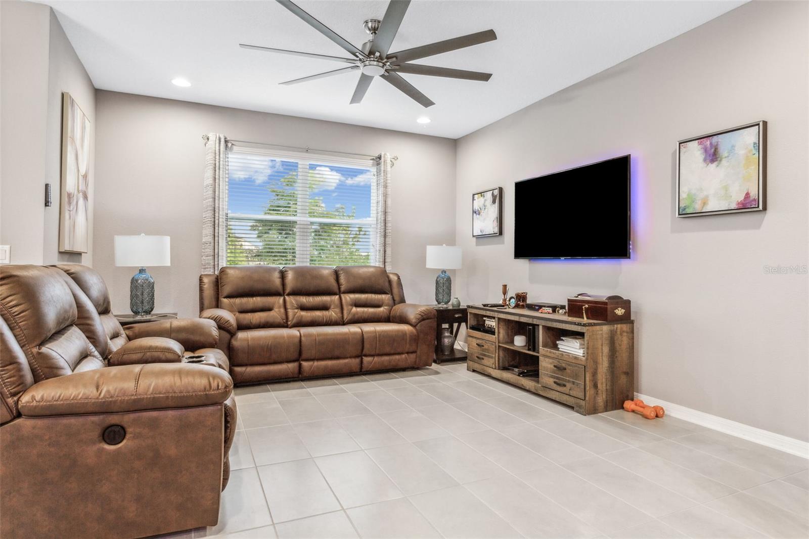 Image 14 of 46 For 29922 Southwell Lane