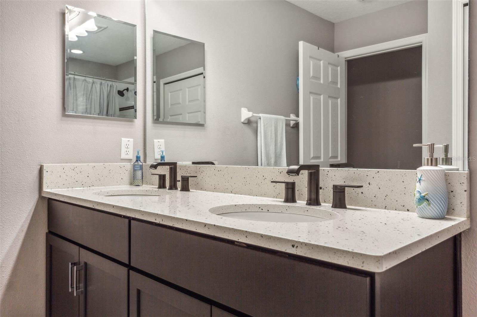 Image 22 of 46 For 29922 Southwell Lane