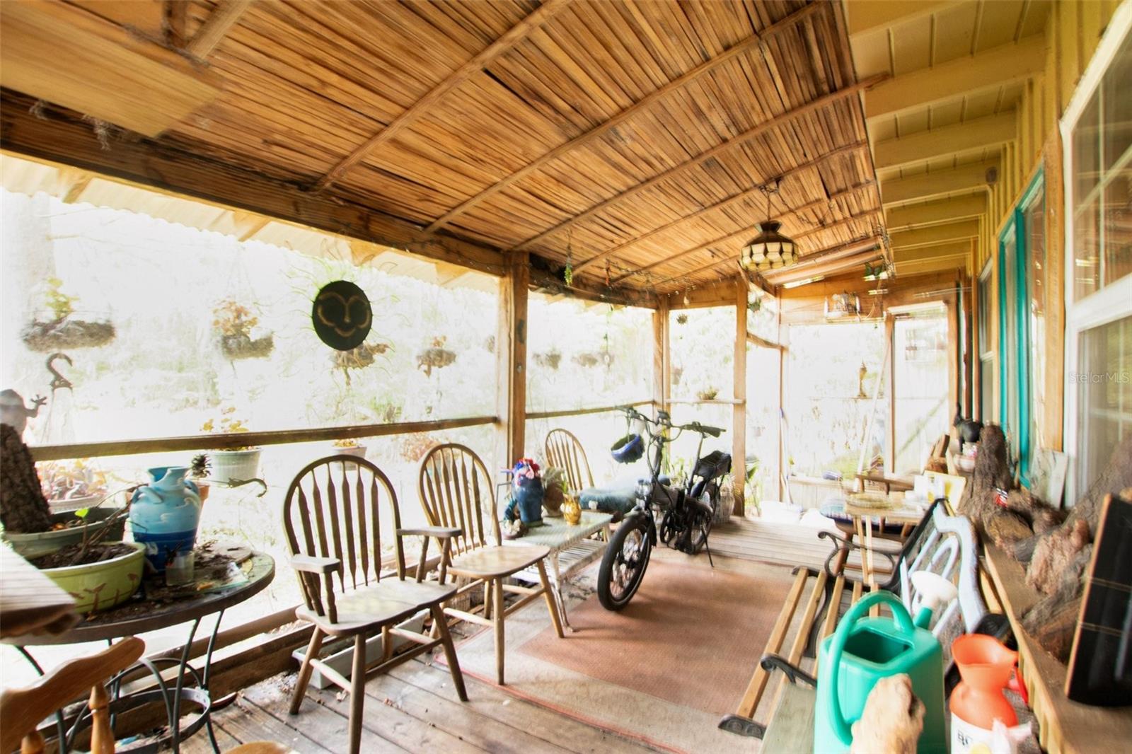 Image 20 of 32 For 8955 Lakeshore Drive