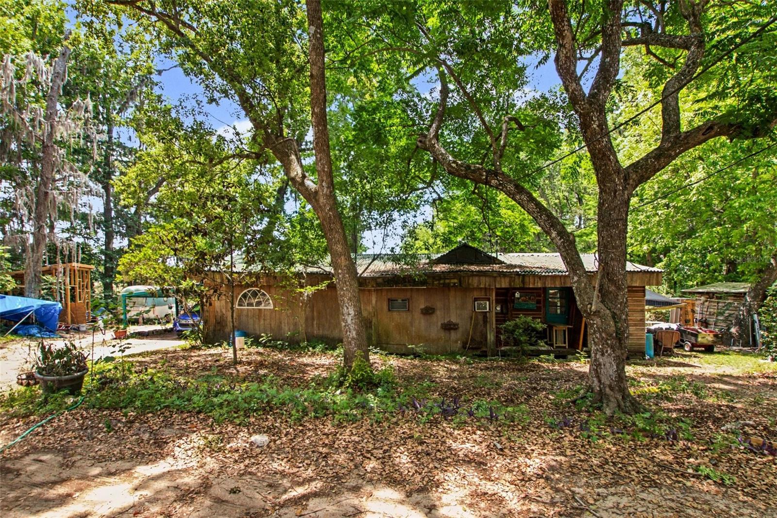 Image 25 of 32 For 8955 Lakeshore Drive