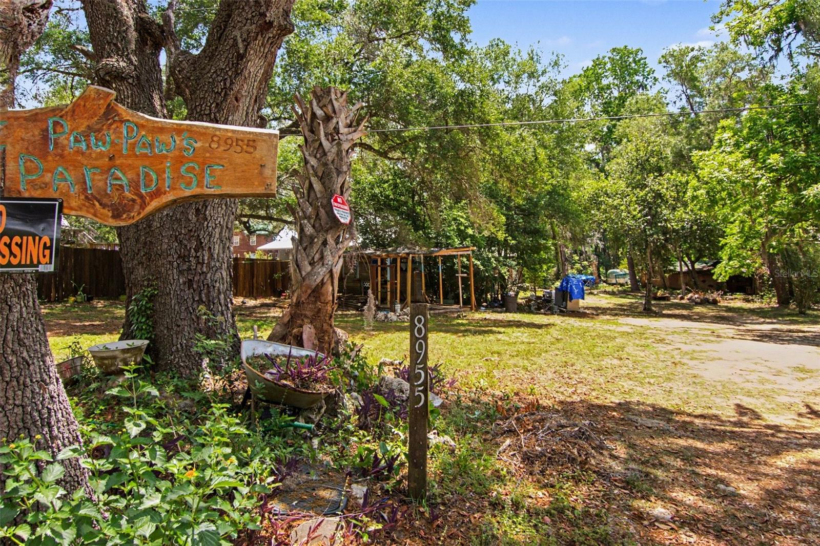 Image 3 of 32 For 8955 Lakeshore Drive