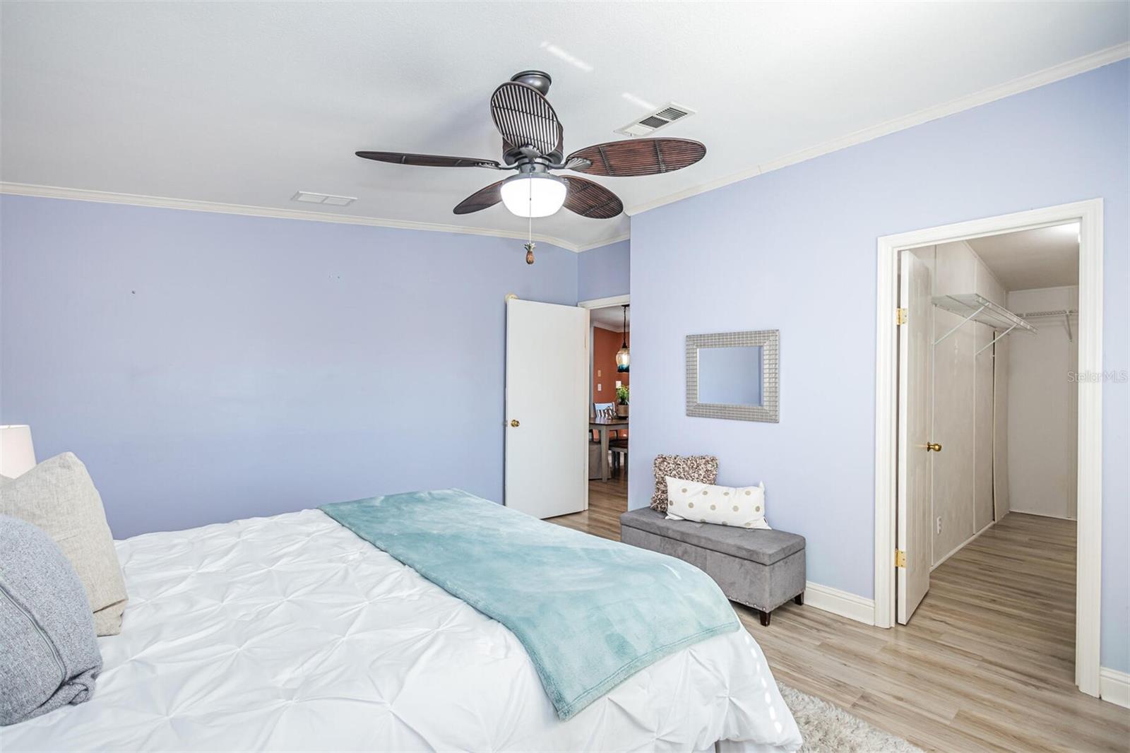 Image 49 of 80 For 2921 Dupont Street S