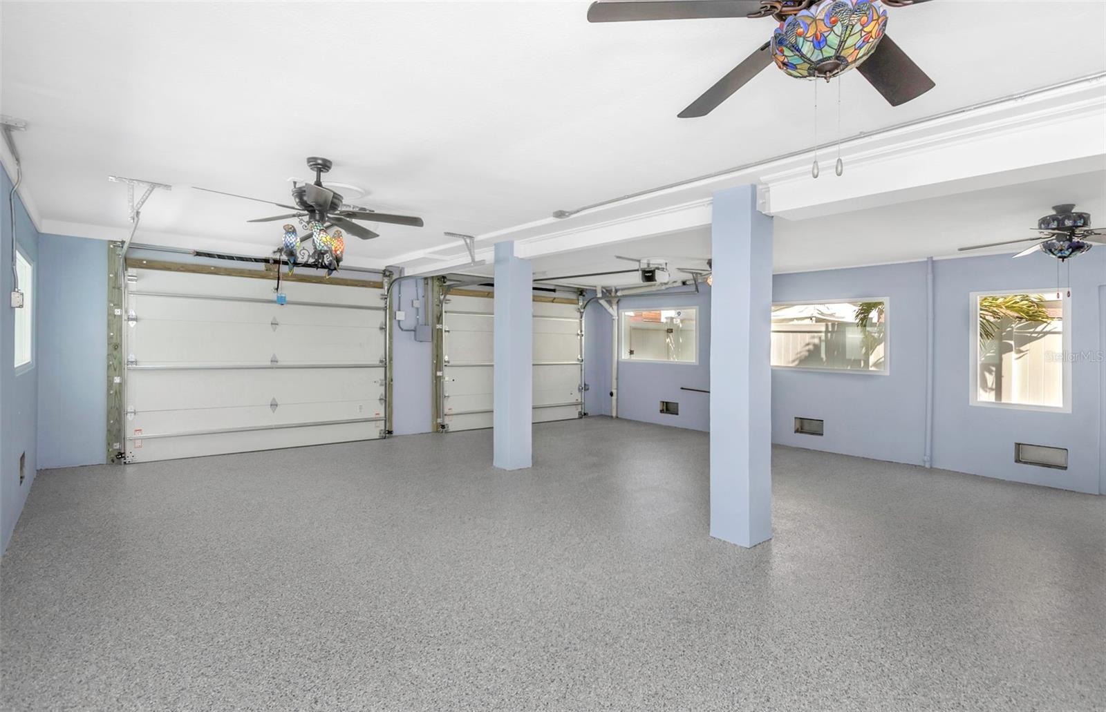 Image 56 of 80 For 2921 Dupont Street S