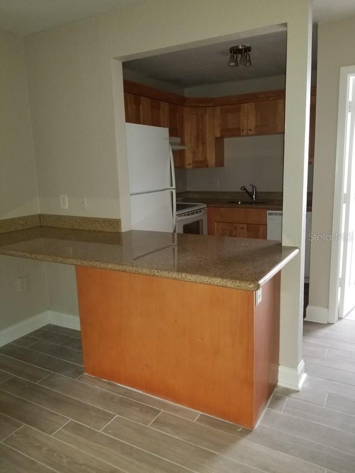 Image 5 of 16 For 3914 Neptune Street 28