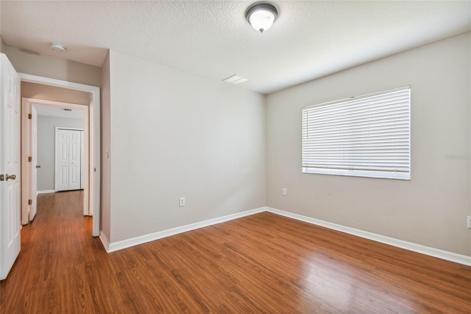 Image 16 of 40 For 18220 Portside Street