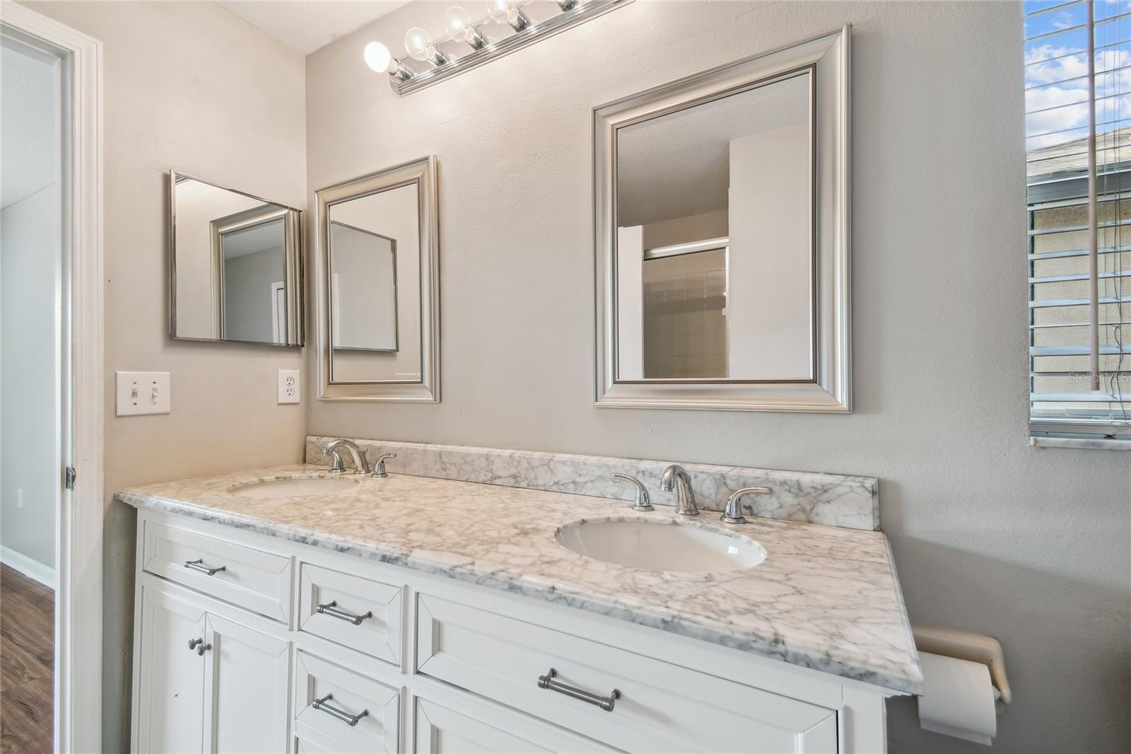 Image 18 of 40 For 18220 Portside Street