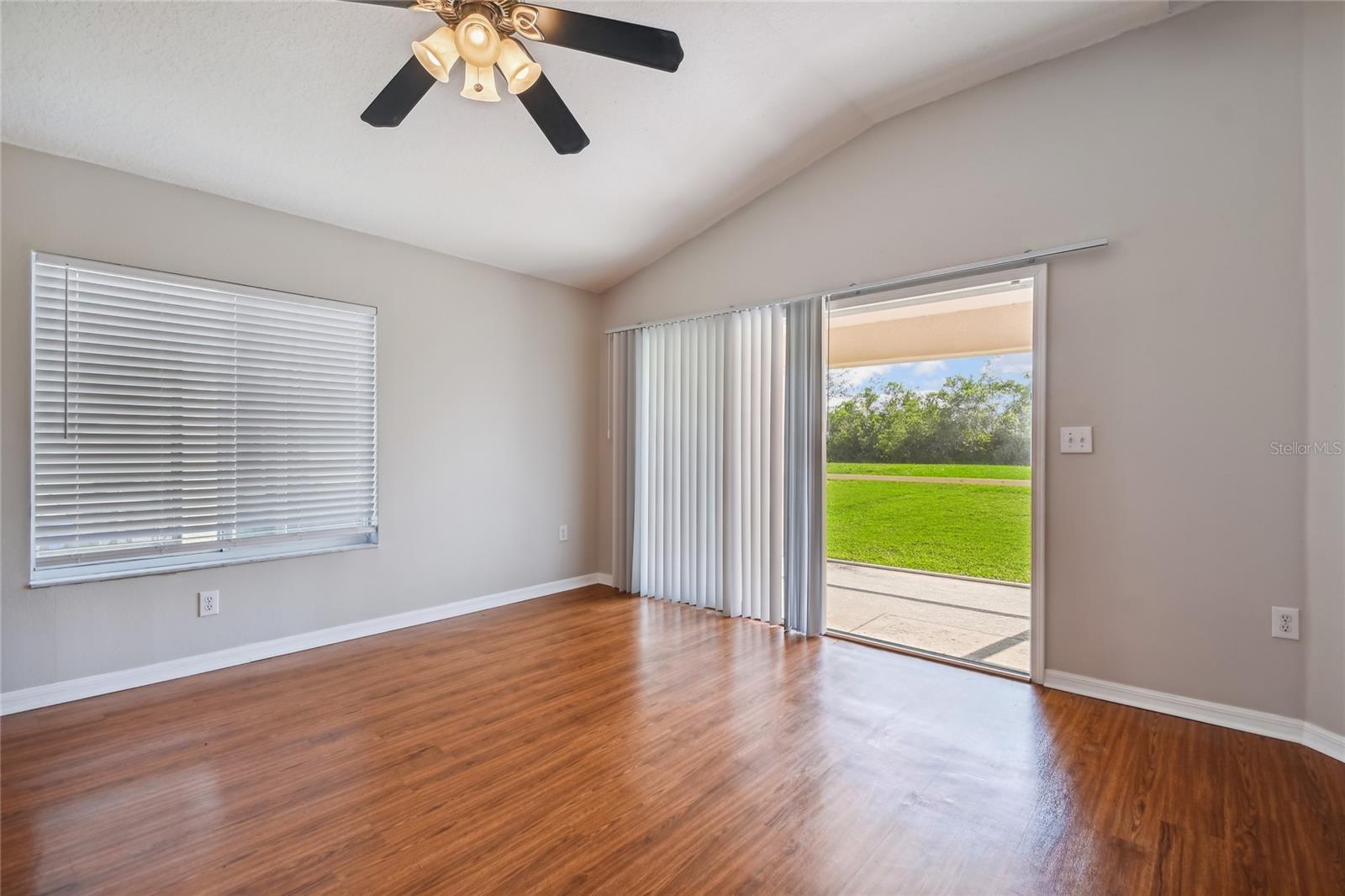 Image 21 of 40 For 18220 Portside Street