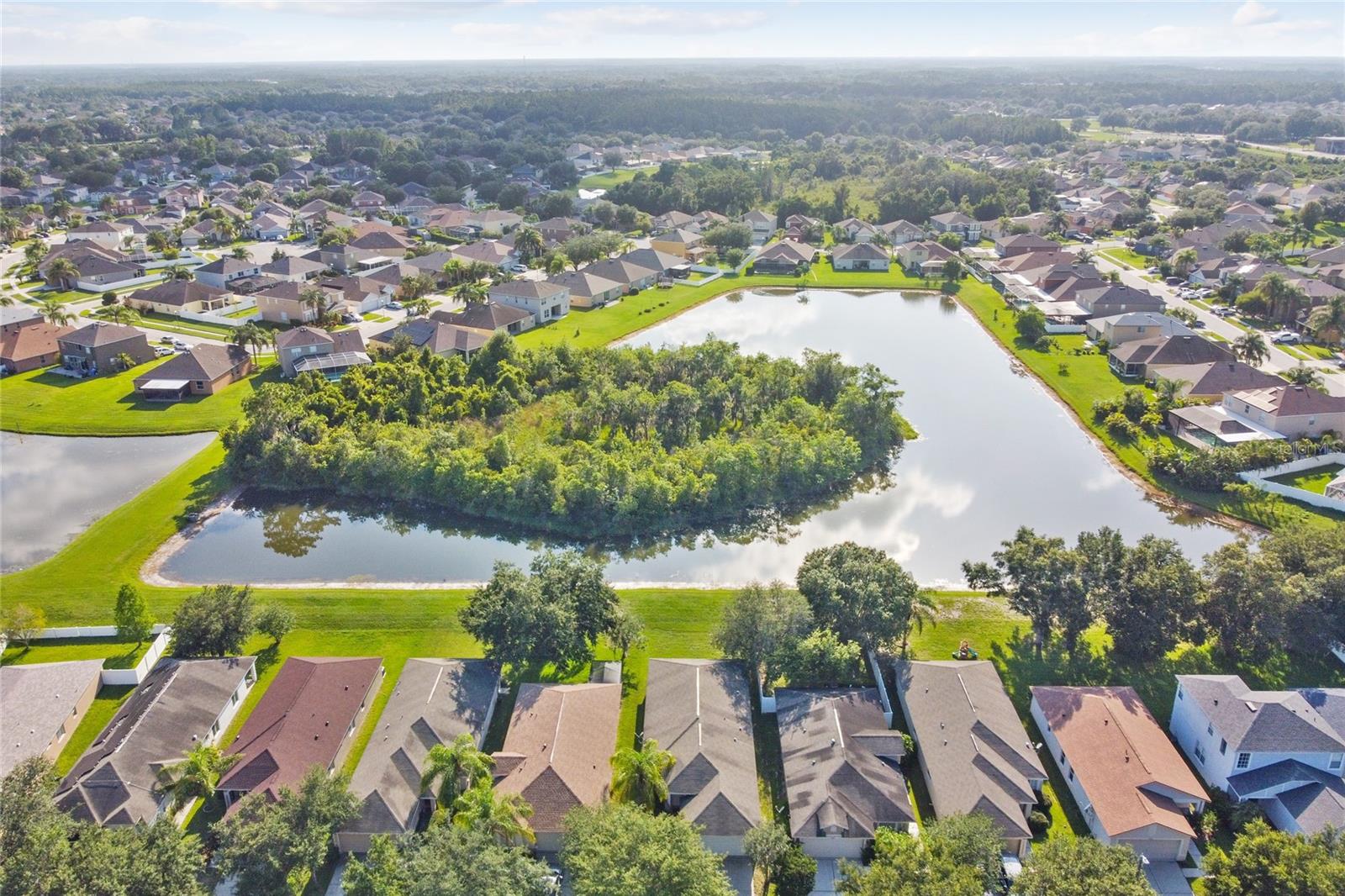 Image 31 of 40 For 18220 Portside Street