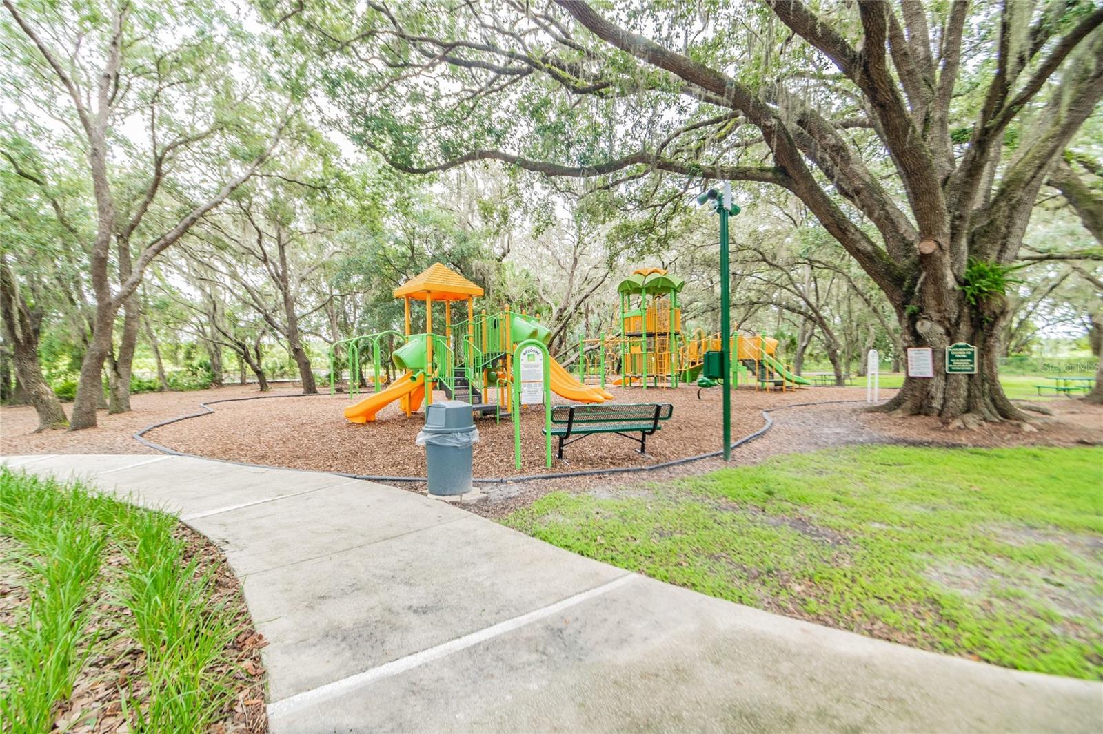 Image 33 of 40 For 18220 Portside Street