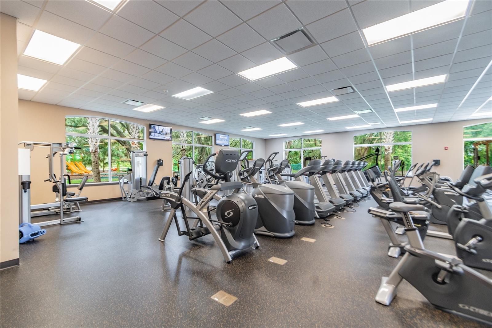 Image 35 of 40 For 18220 Portside Street