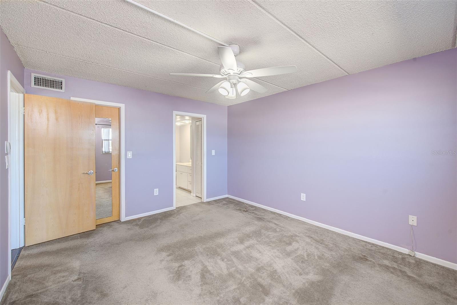 Image 17 of 42 For 12300 Park Boulevard 116