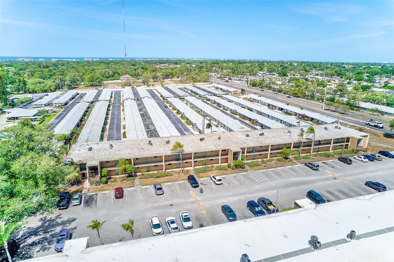 Image 34 of 42 For 12300 Park Boulevard 116