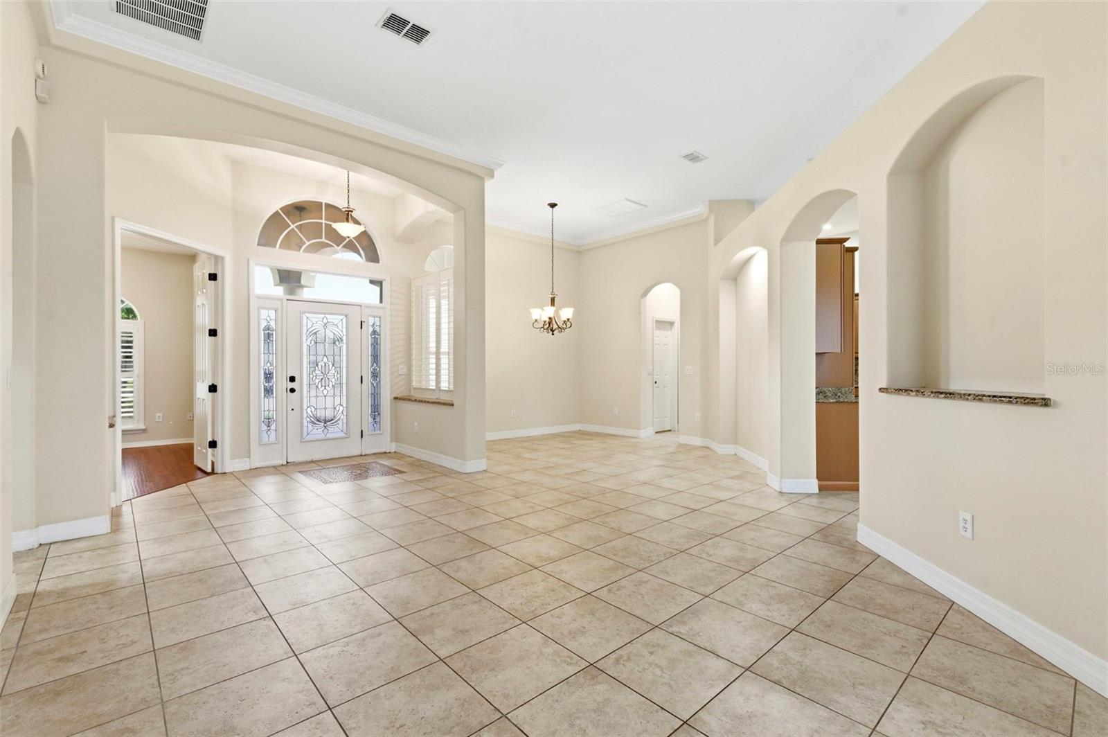 Image 10 of 95 For 20929 Siena Lake Road