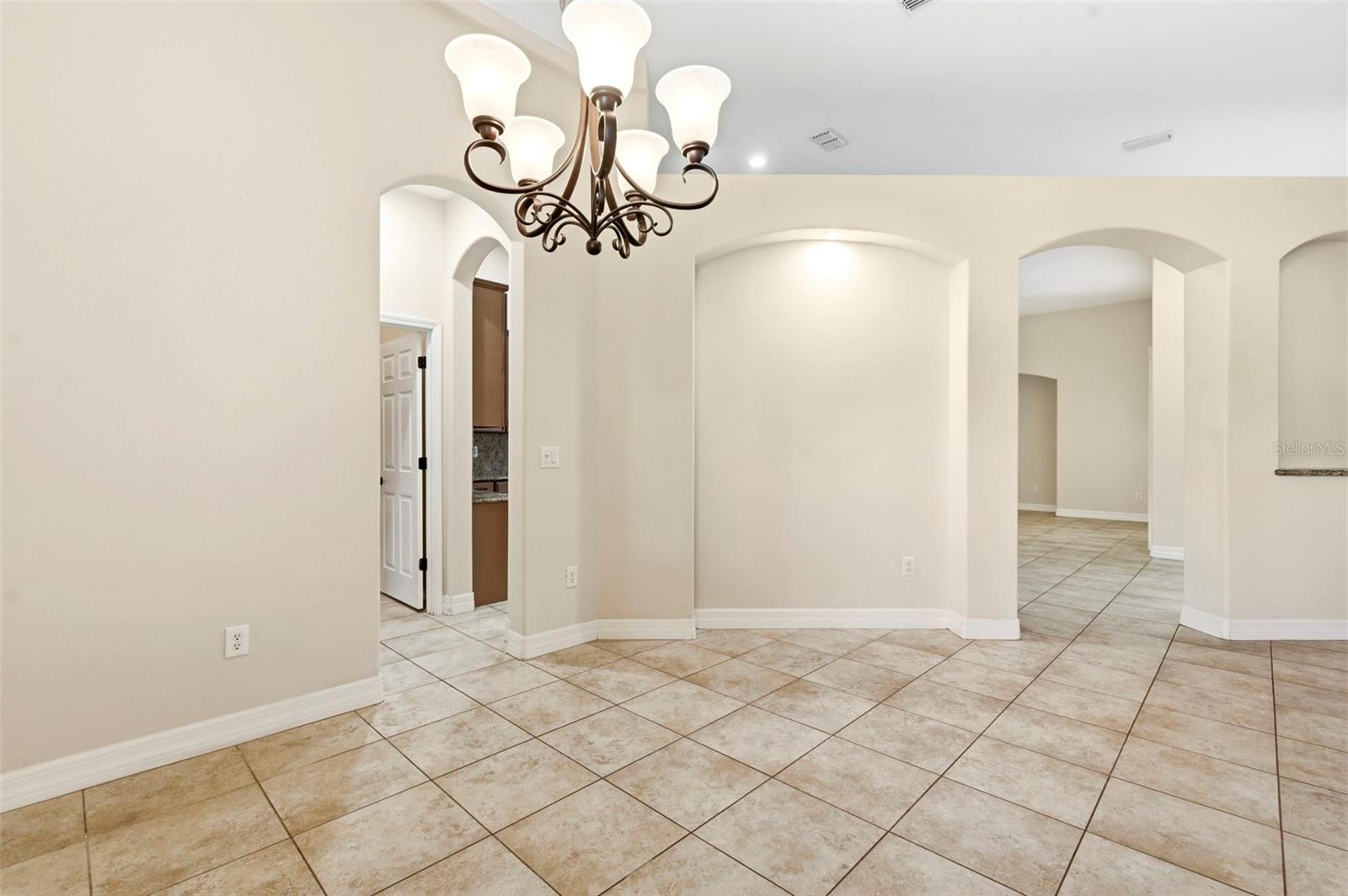 Image 16 of 95 For 20929 Siena Lake Road