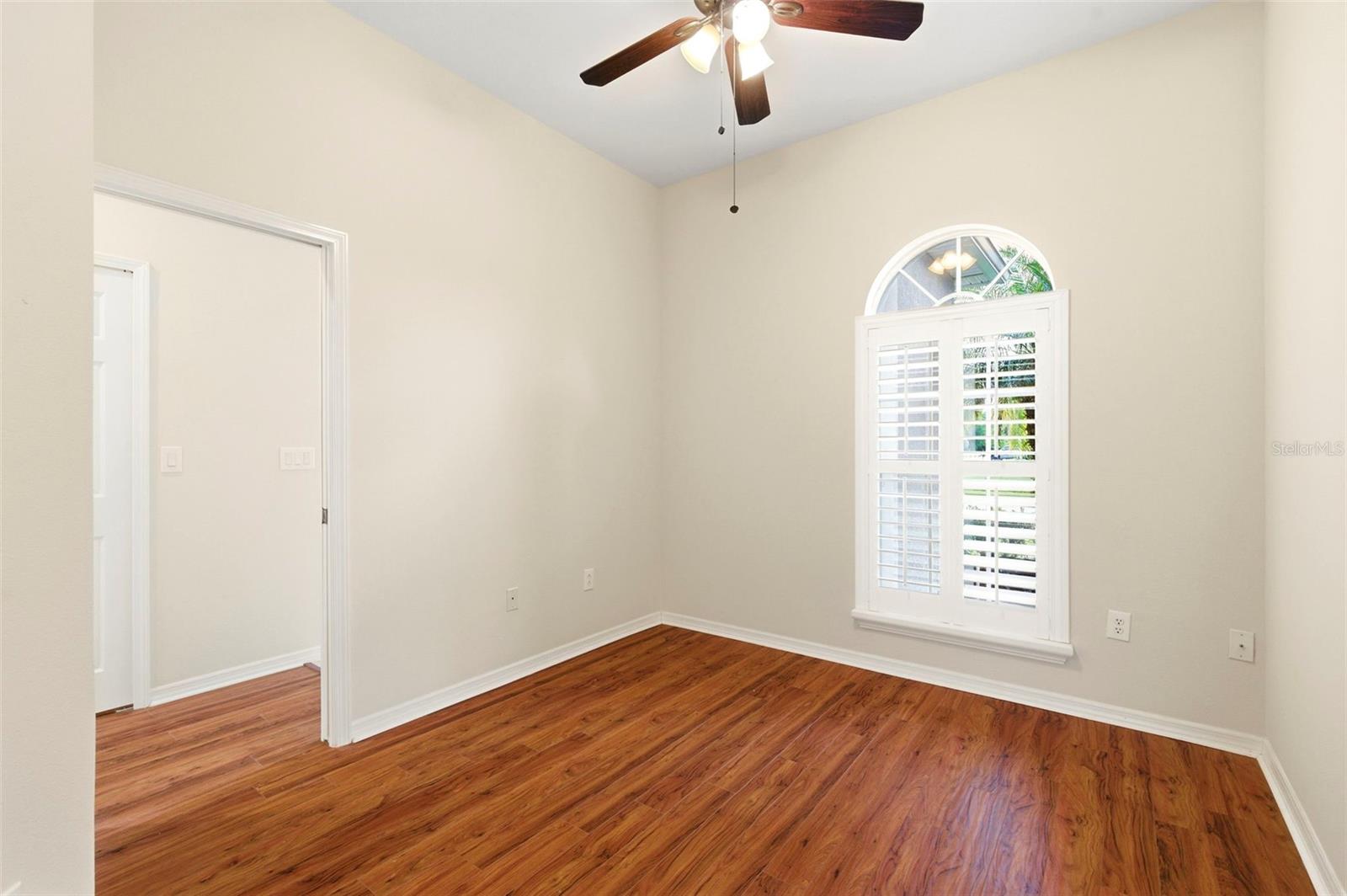 Image 17 of 95 For 20929 Siena Lake Road