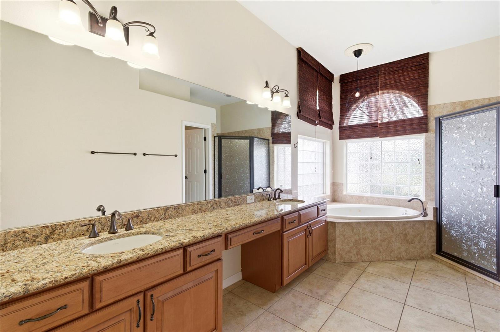 Image 27 of 95 For 20929 Siena Lake Road