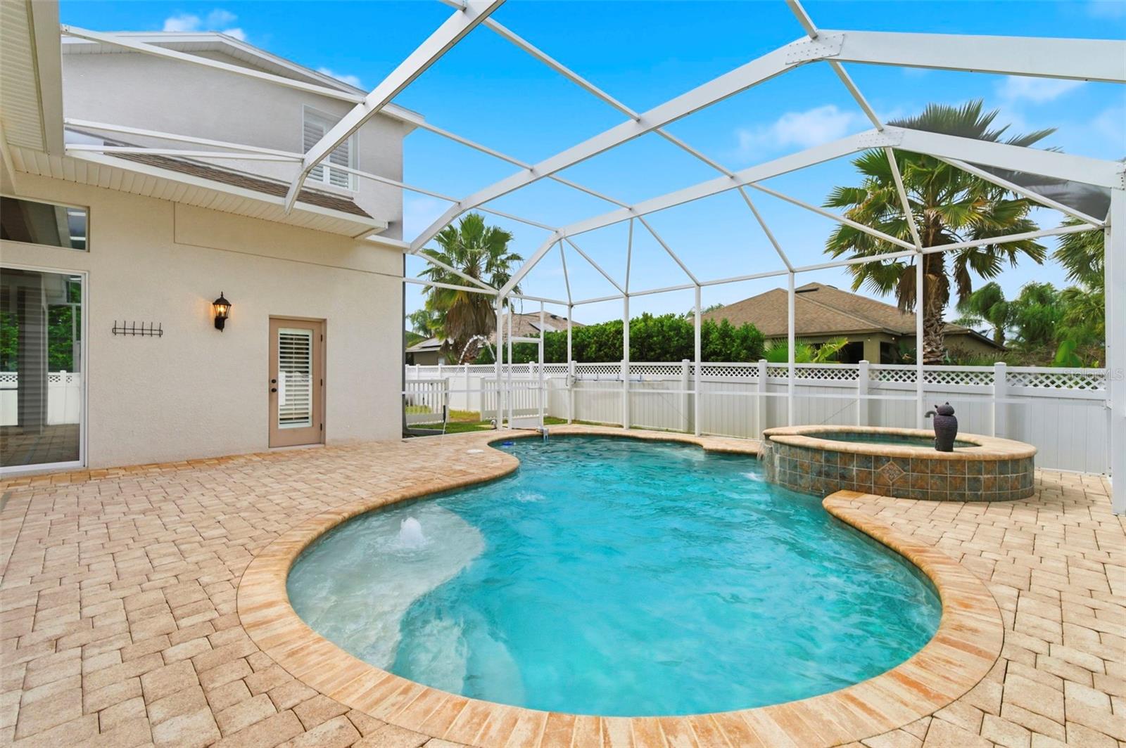 Image 68 of 95 For 20929 Siena Lake Road