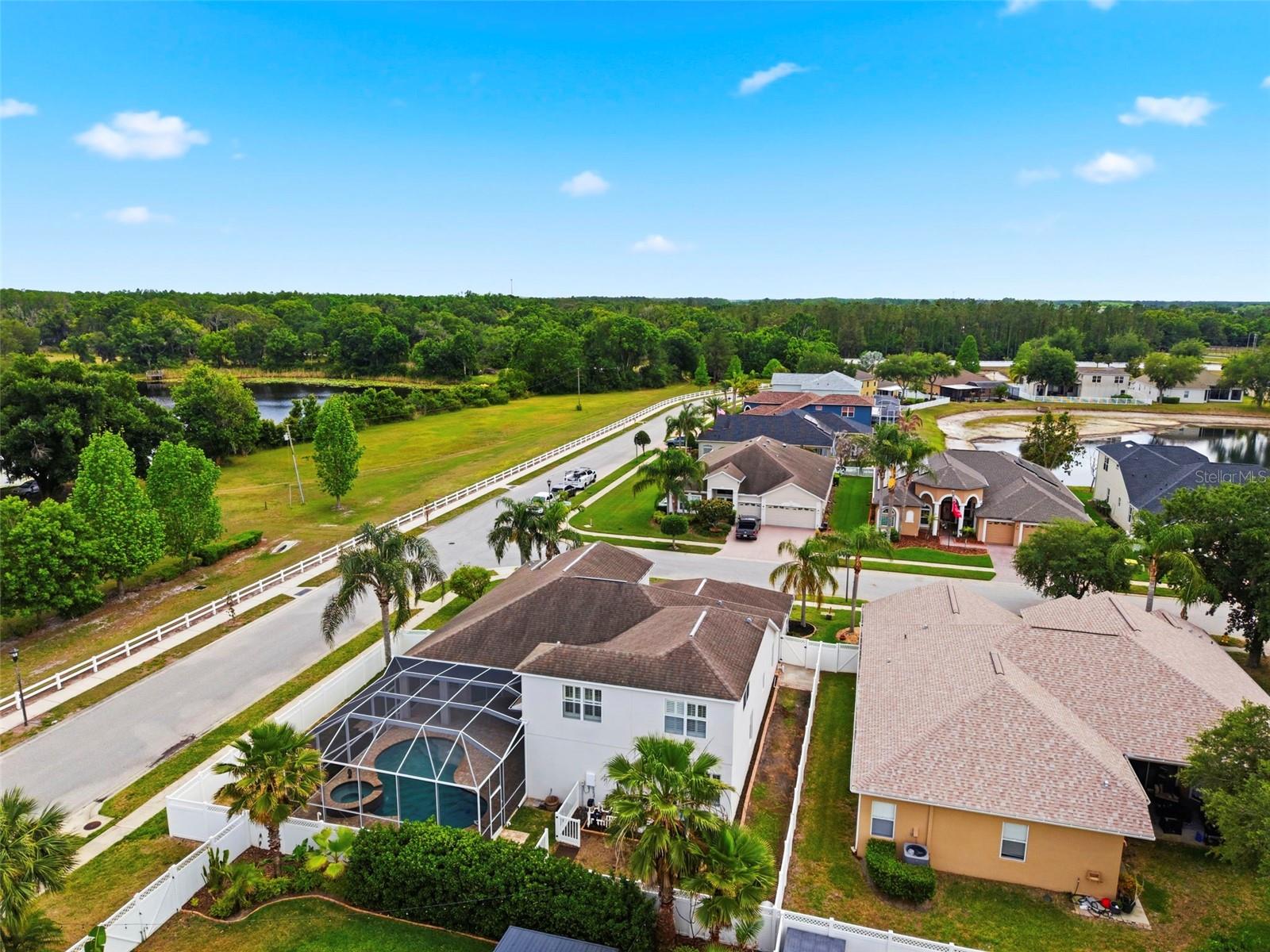 Image 79 of 95 For 20929 Siena Lake Road