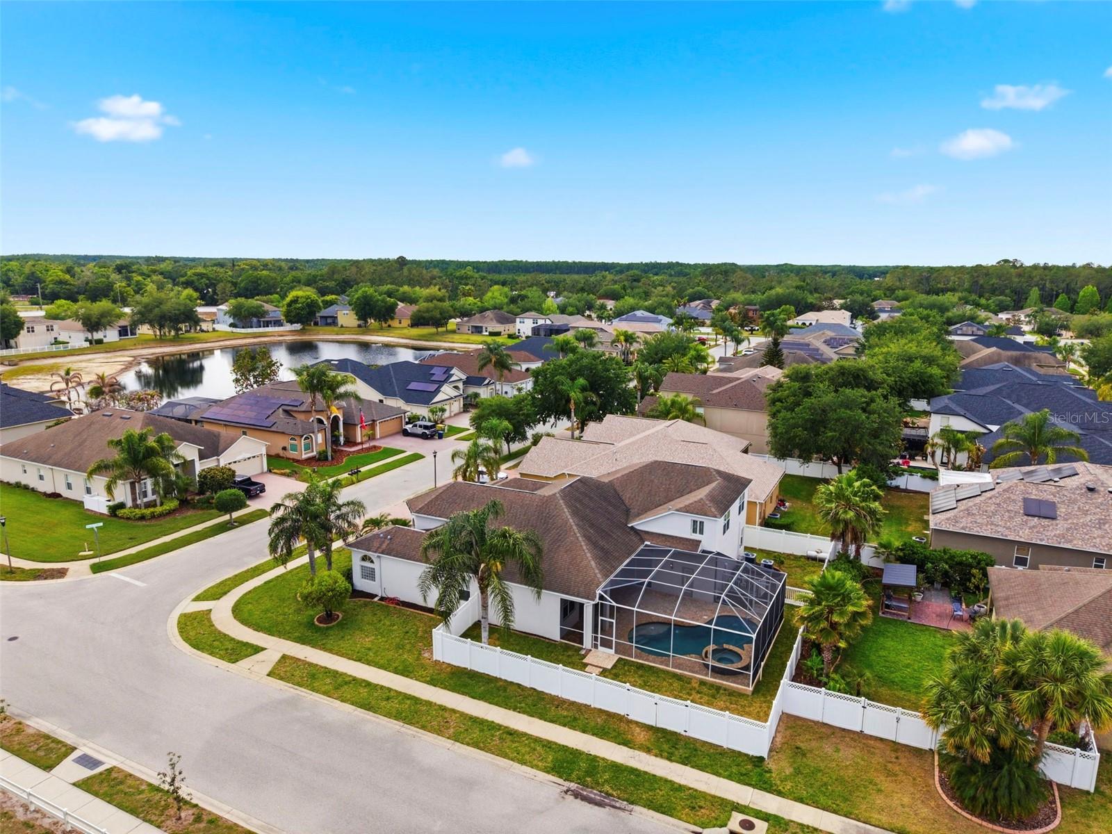 Image 81 of 95 For 20929 Siena Lake Road