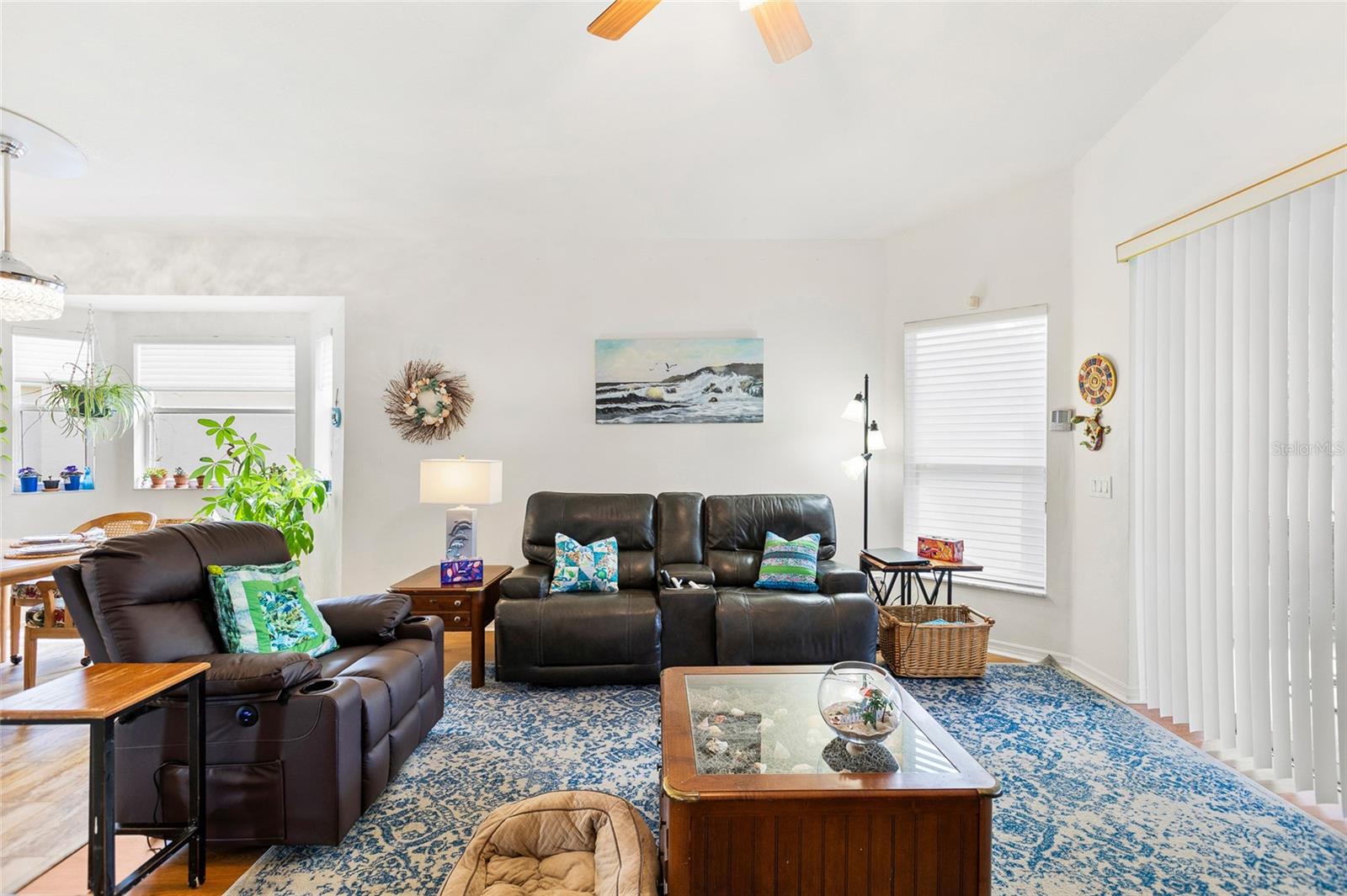 Image 10 of 52 For 1824 Zoe Court