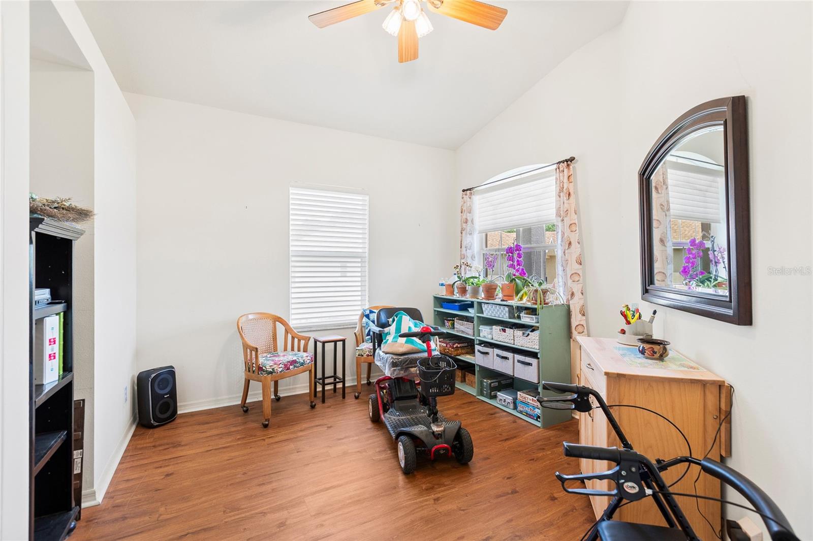 Image 29 of 52 For 1824 Zoe Court