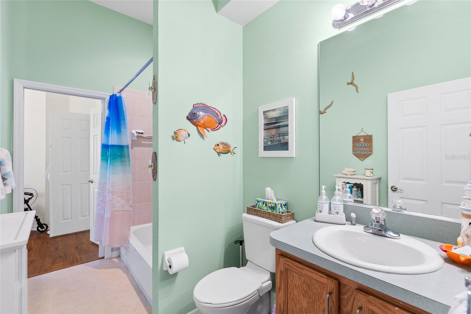 Image 33 of 52 For 1824 Zoe Court