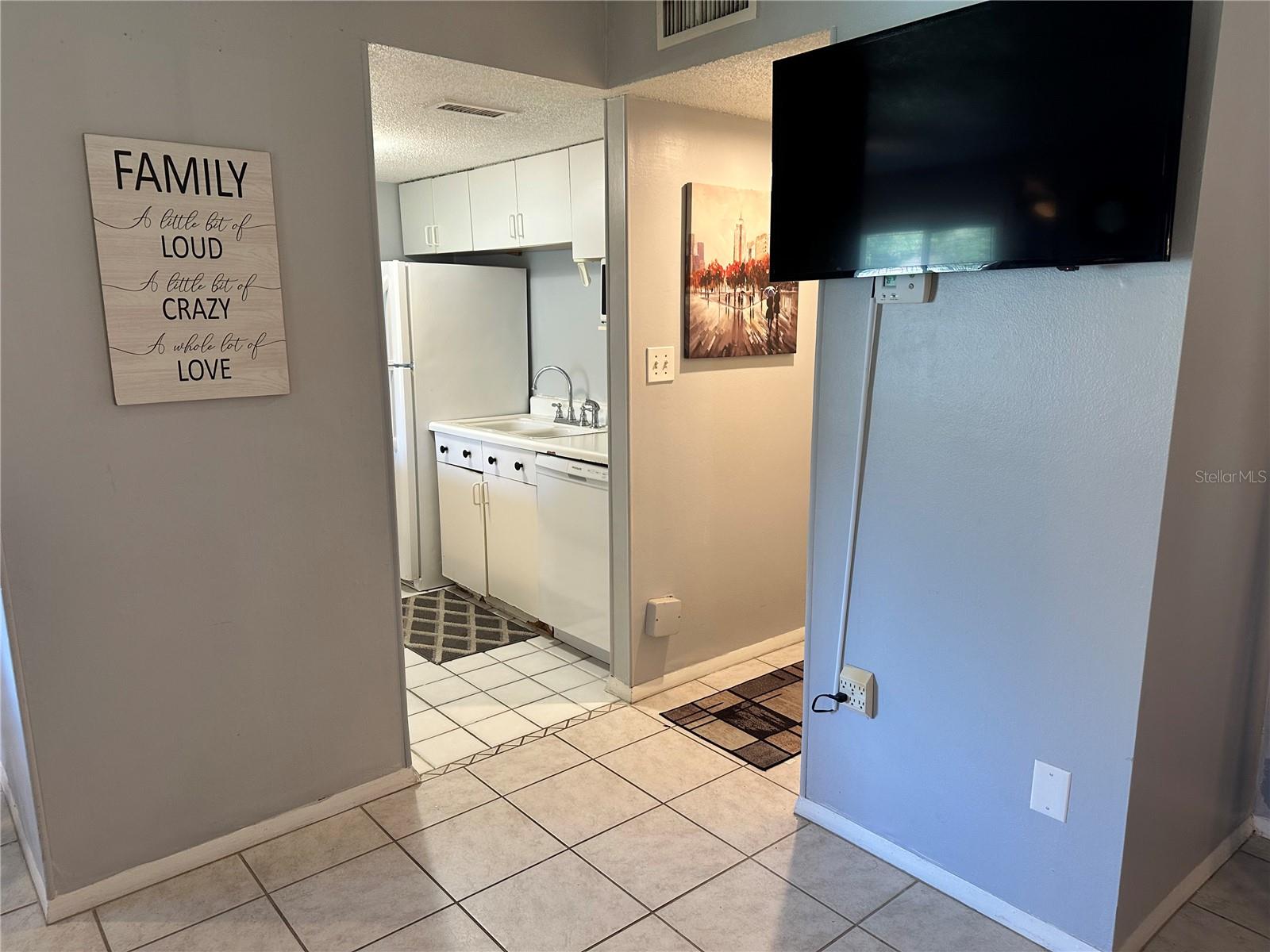 Image 17 of 59 For 4215 Bay Drive 1707a