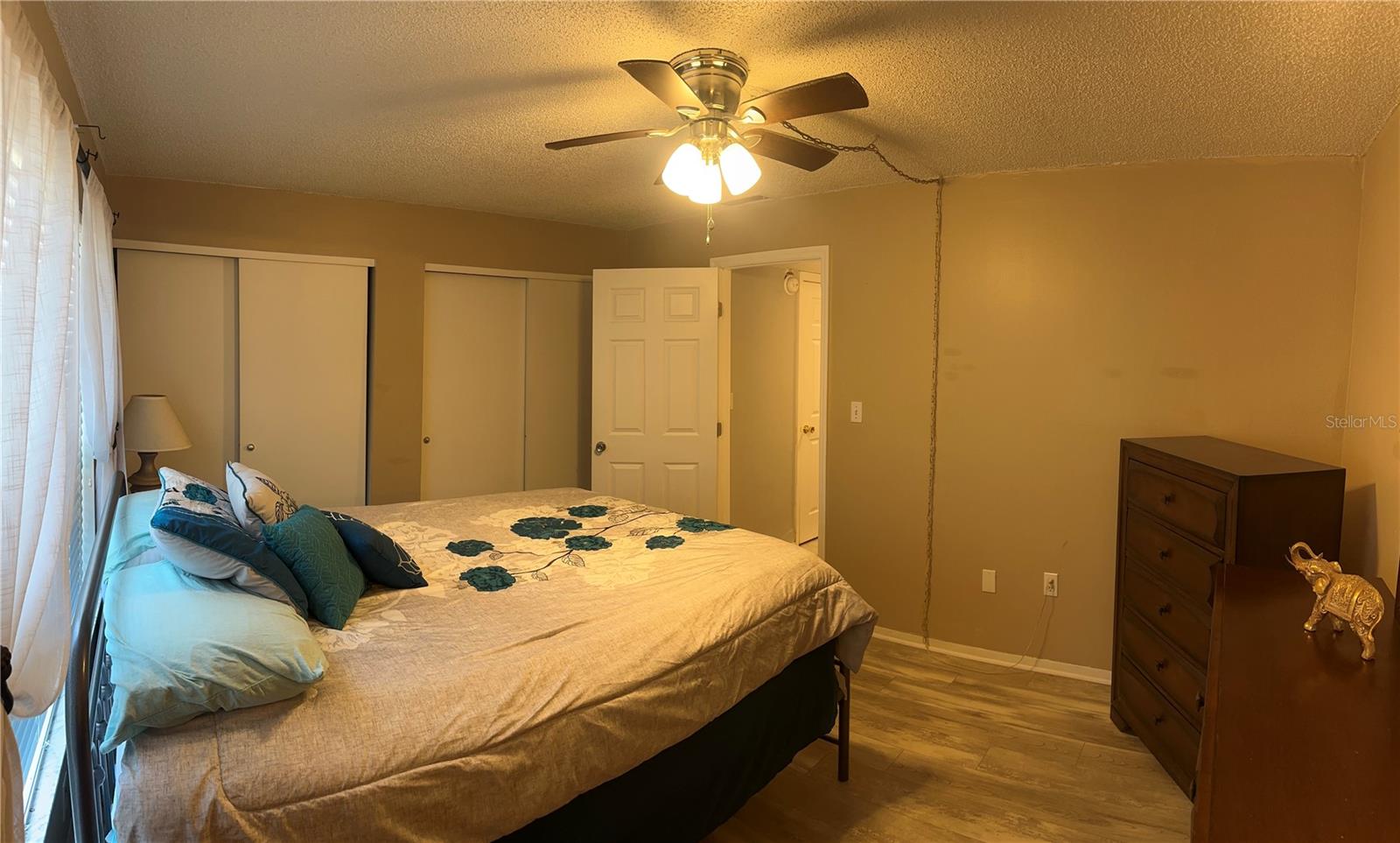 Image 33 of 59 For 4215 Bay Drive 1707a