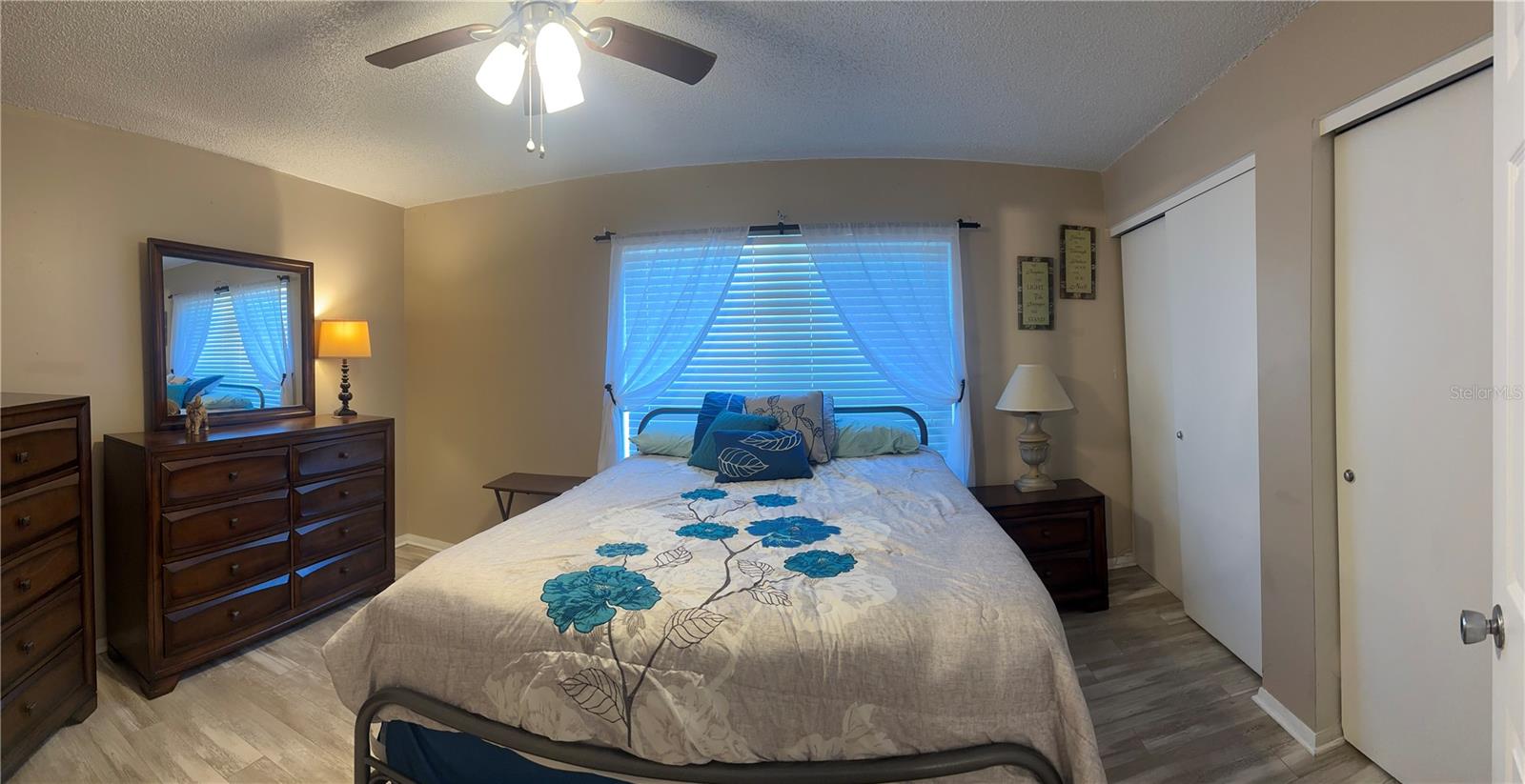 Image 35 of 59 For 4215 Bay Drive 1707a