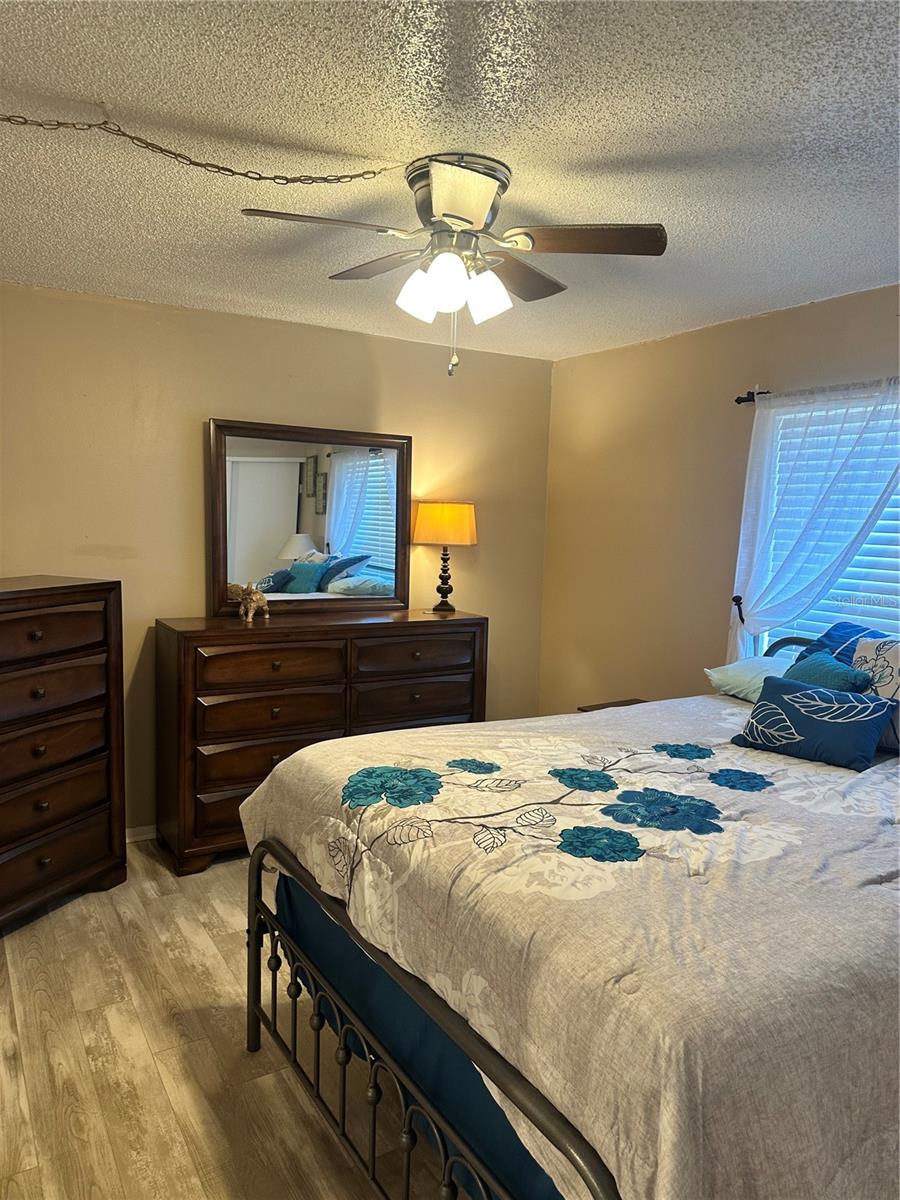 Image 42 of 59 For 4215 Bay Drive 1707a