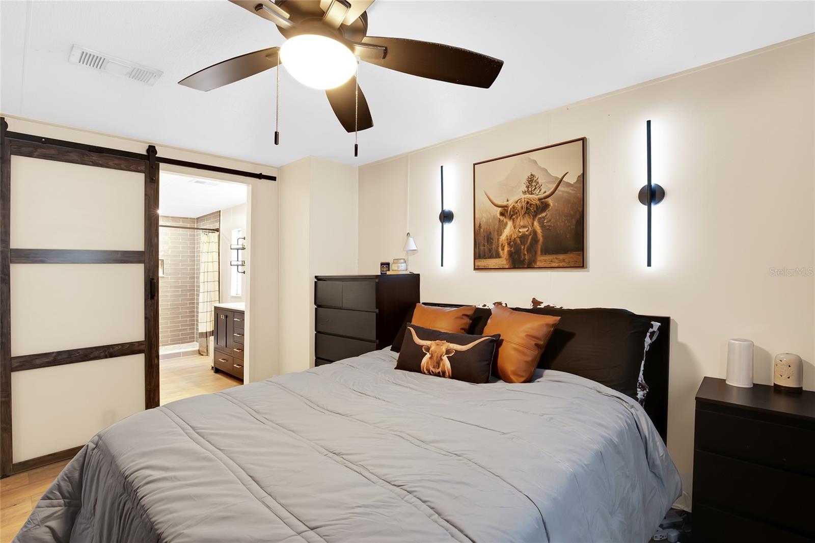 Image 14 of 26 For 5224 Shadyglen Drive