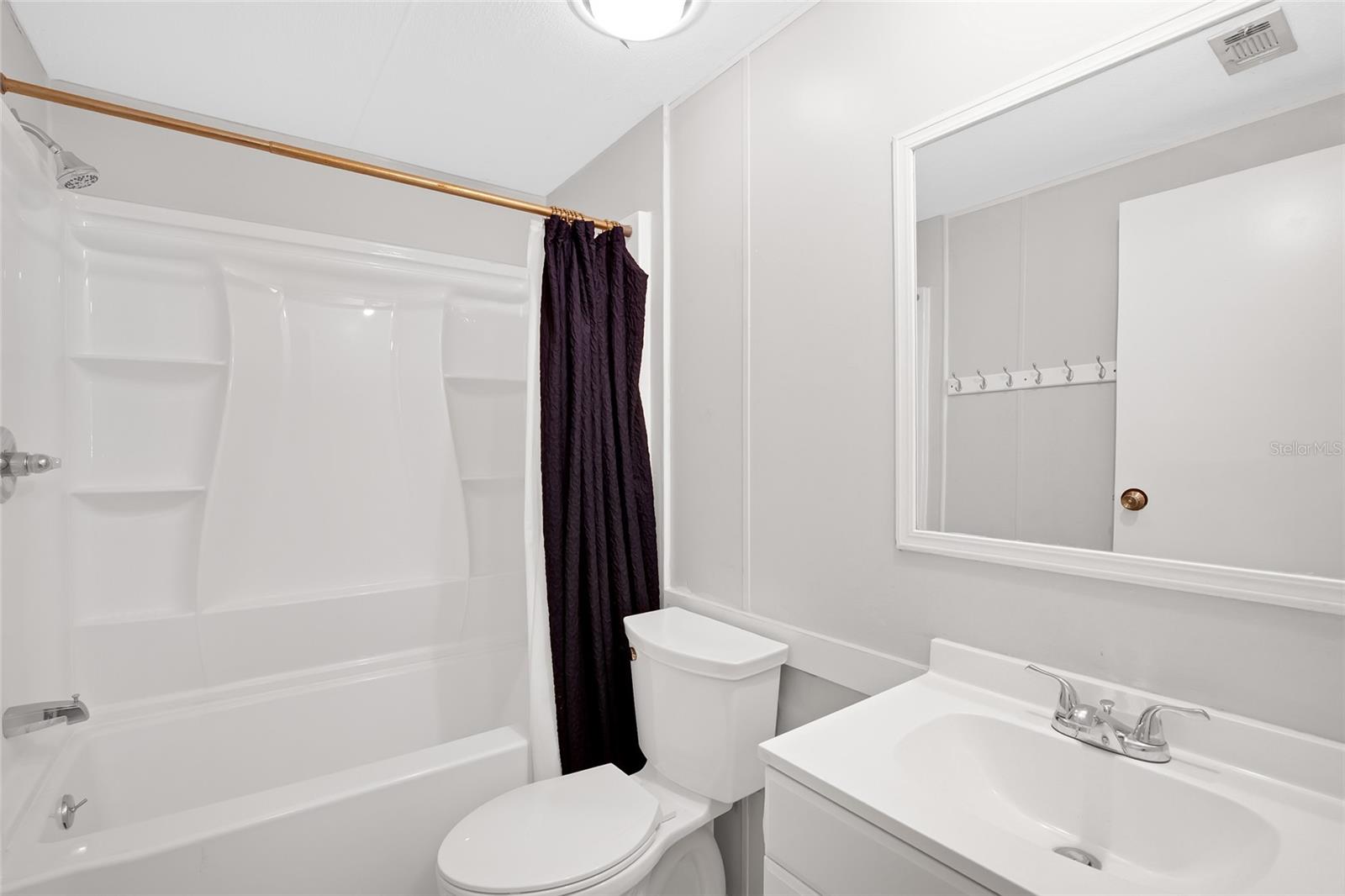 Image 18 of 26 For 5224 Shadyglen Drive