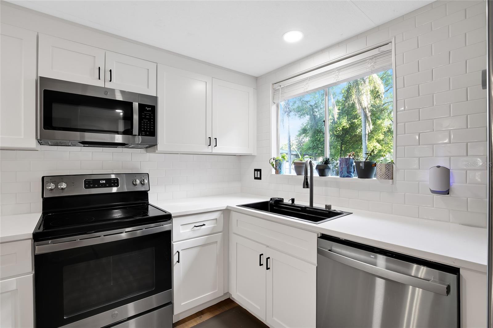 Image 9 of 26 For 5224 Shadyglen Drive