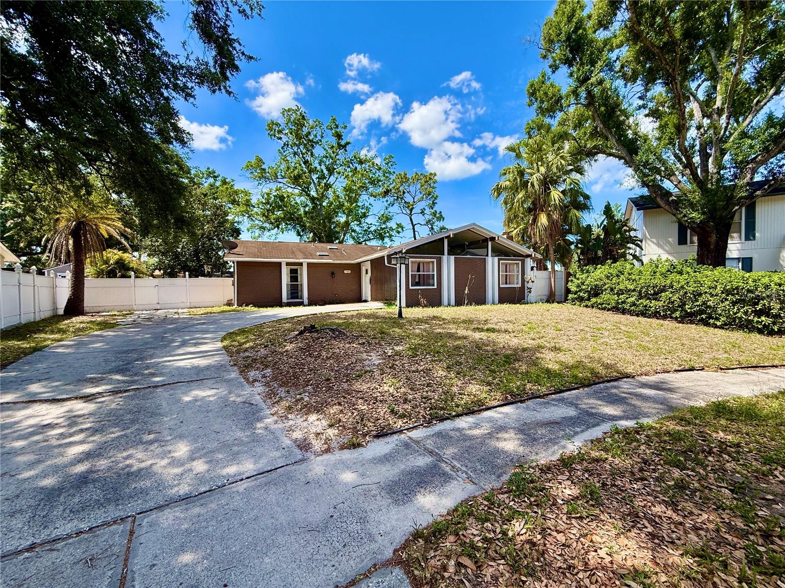 Details for 7314 Woodhall Court, TAMPA, FL 33634