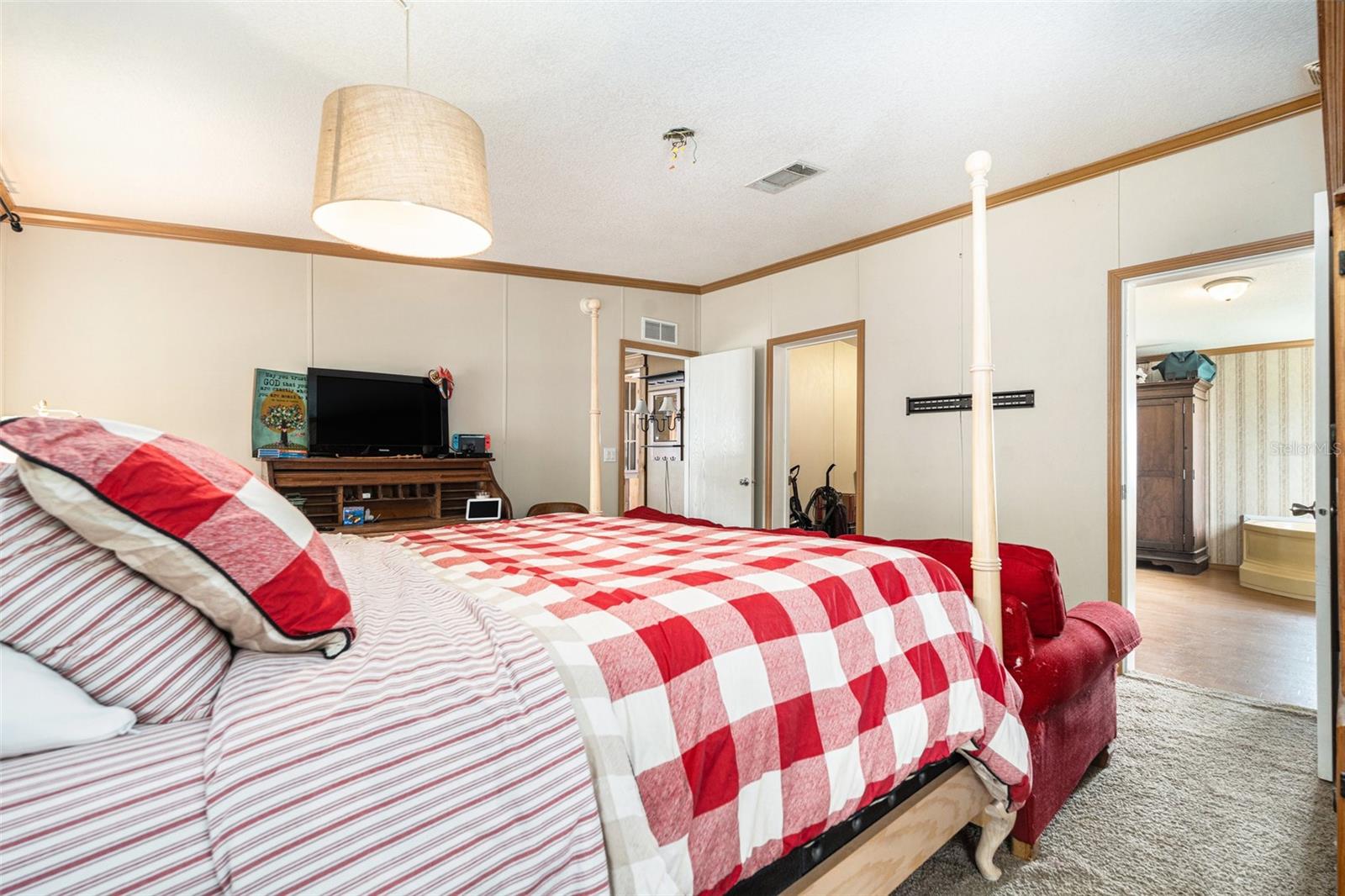 Image 16 of 50 For 3308 Eric James Court