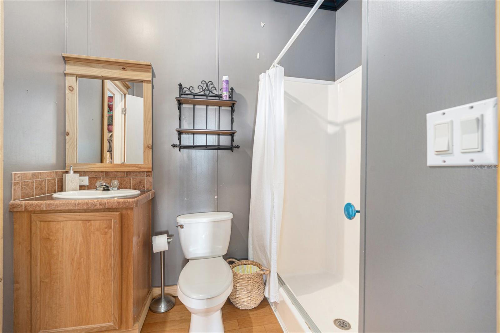 Image 18 of 50 For 3308 Eric James Court