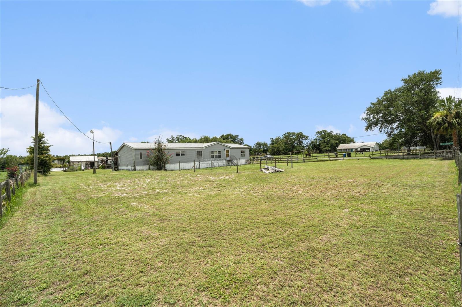 Image 33 of 50 For 3308 Eric James Court