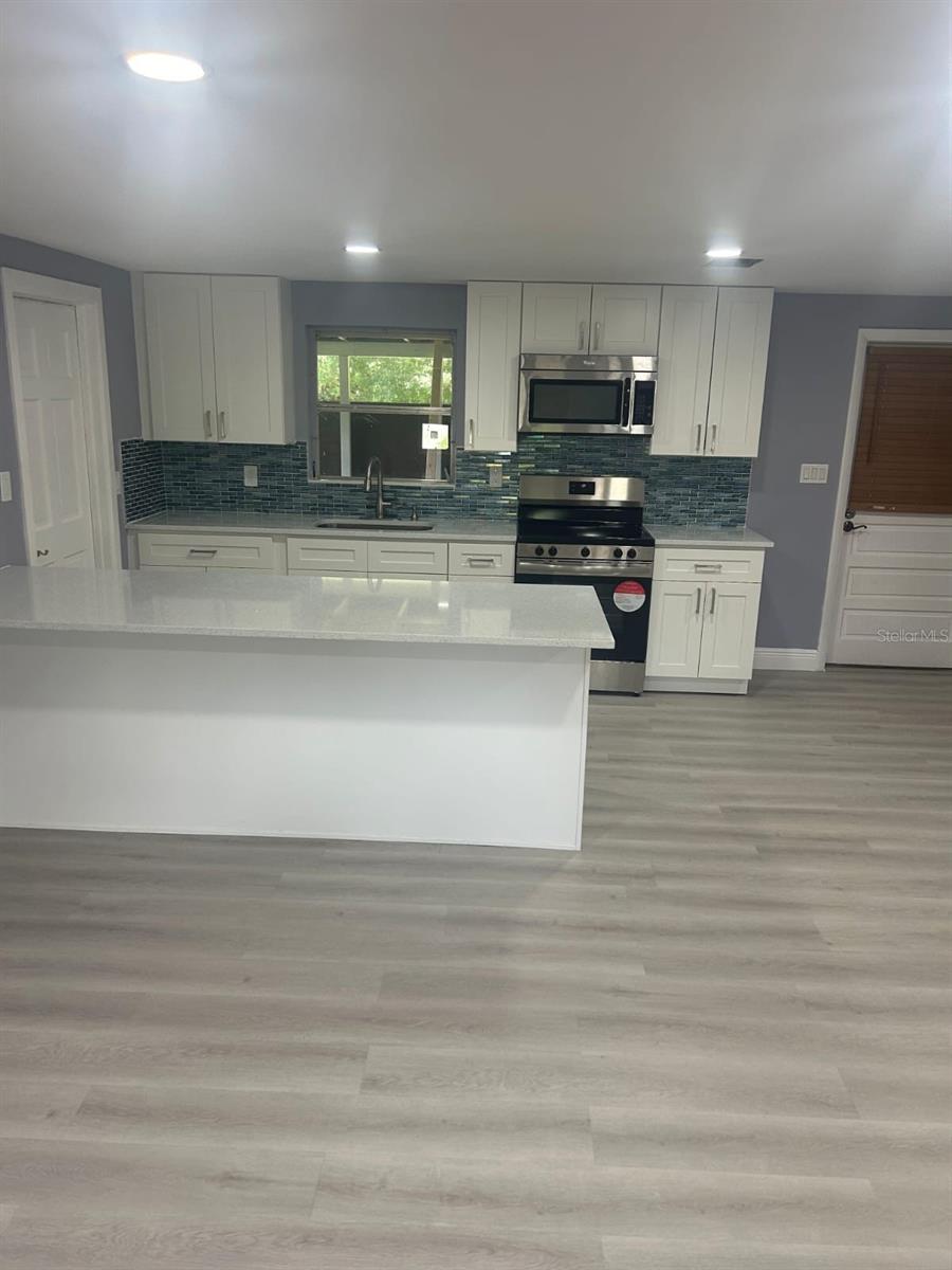 Image 6 of 13 For 4623 60th Street E