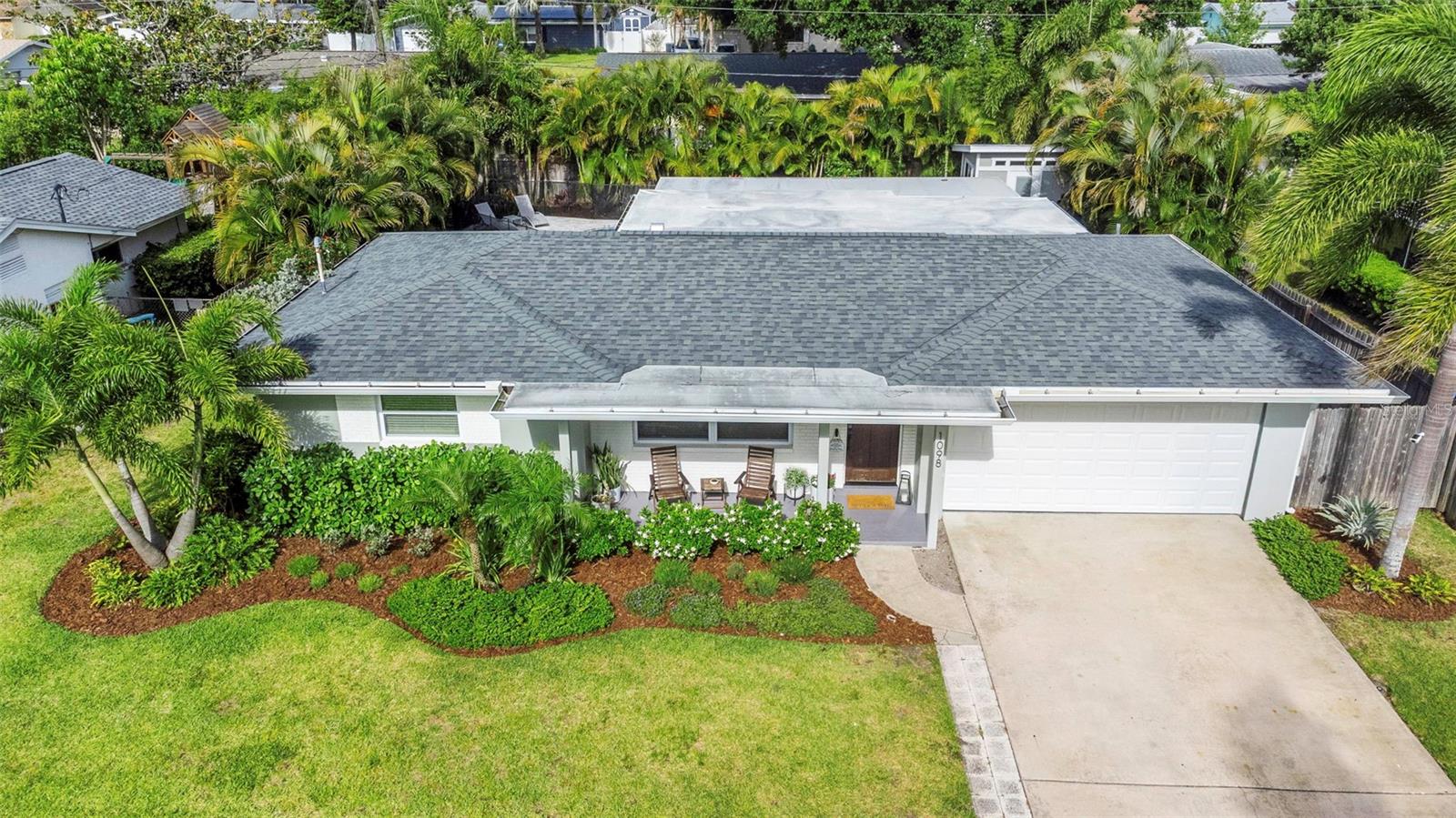 Image 2 of 36 For 1098 Phyllis Avenue