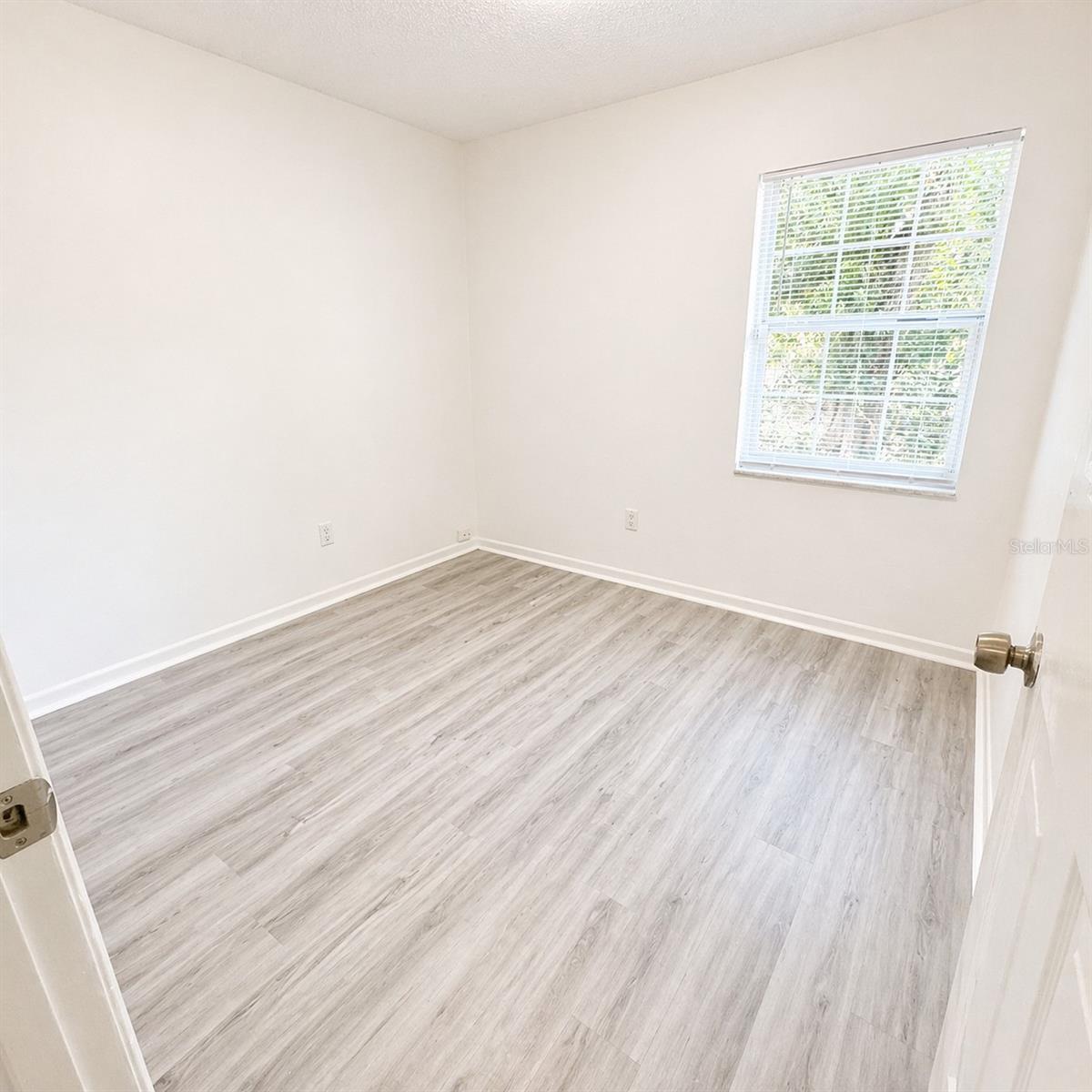 Image 9 of 14 For 8305 Marks Street B