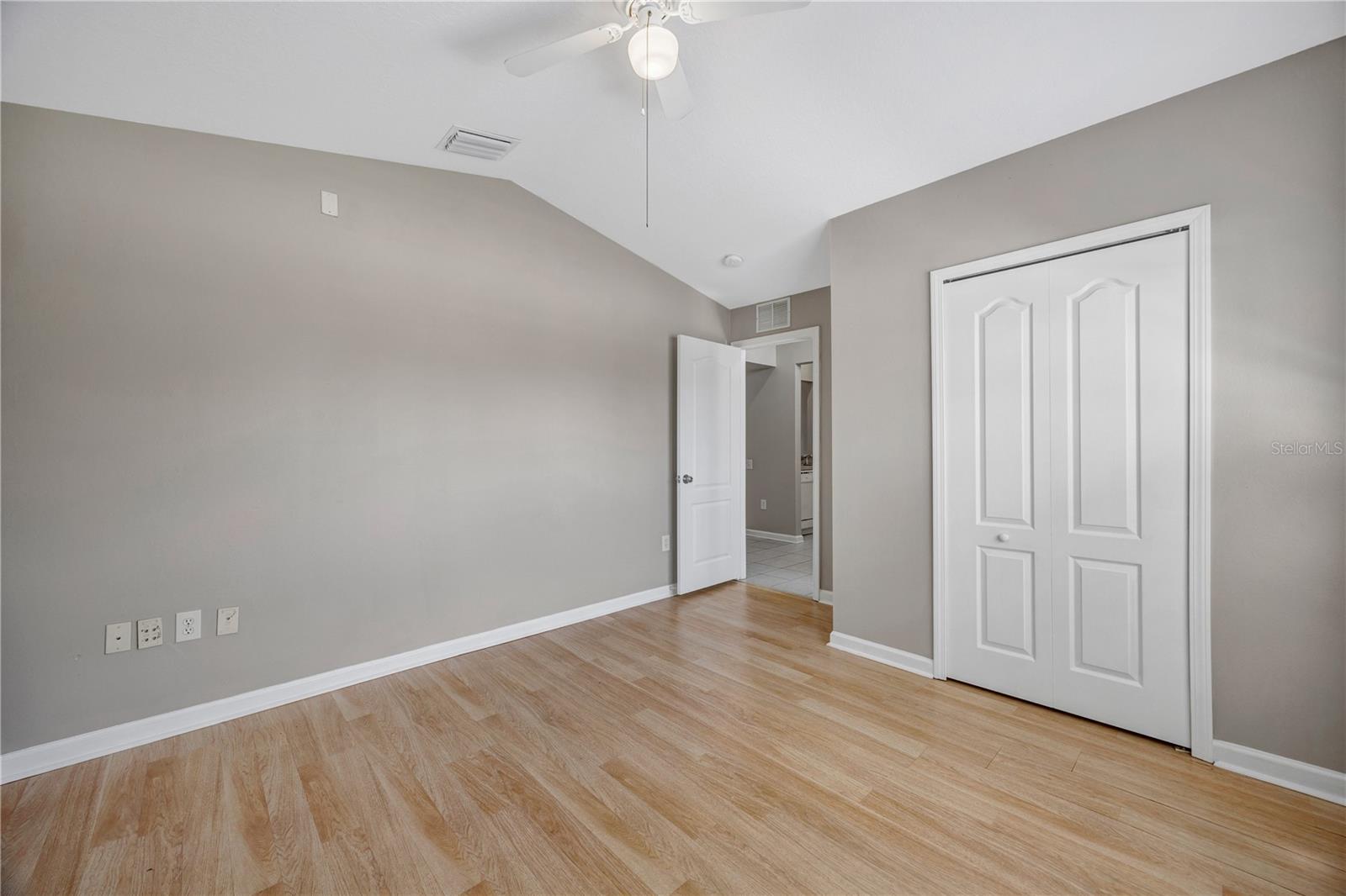 Image 20 of 63 For 30435 Annadale Drive