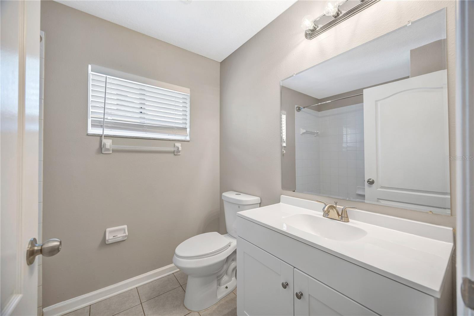 Image 28 of 63 For 30435 Annadale Drive