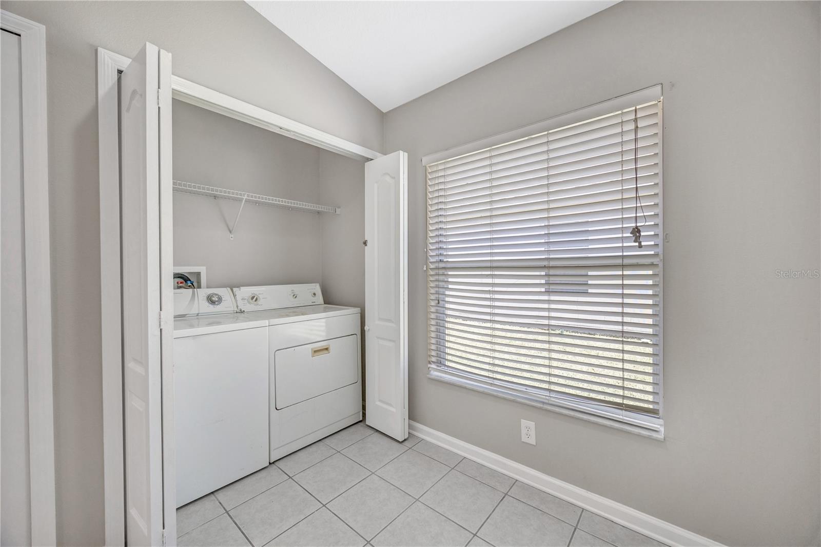 Image 43 of 63 For 30435 Annadale Drive