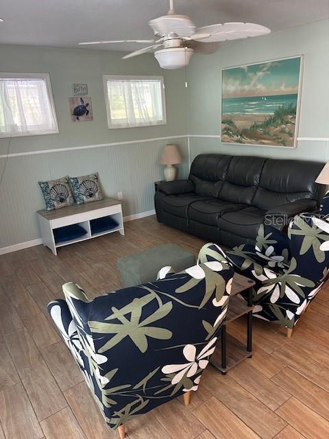 Image 8 of 19 For 770 Bay Esplanade  2