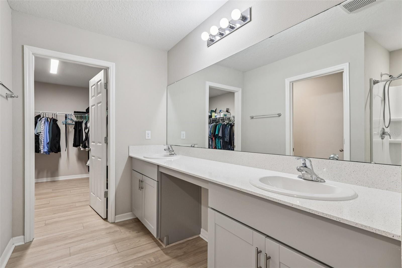 Image 17 of 28 For 5699 Siltstone Street