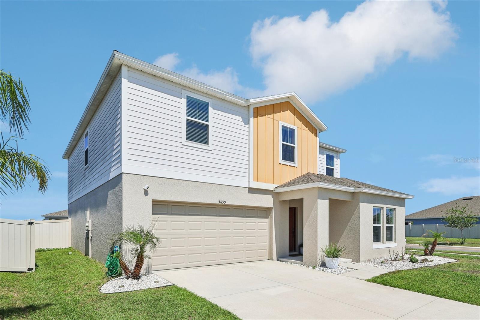 Image 2 of 28 For 5699 Siltstone Street