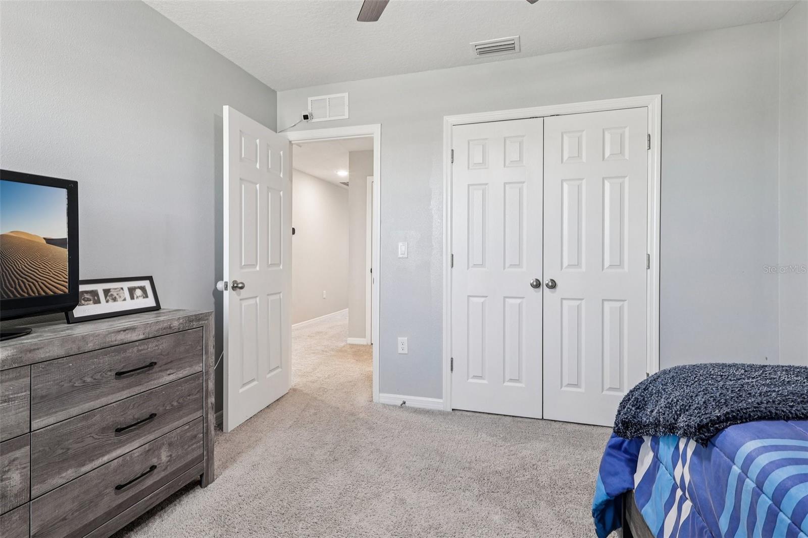 Image 21 of 28 For 5699 Siltstone Street