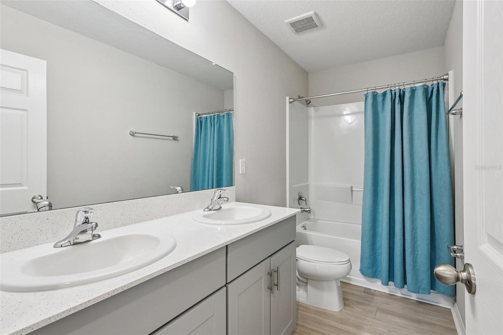 Image 22 of 28 For 5699 Siltstone Street