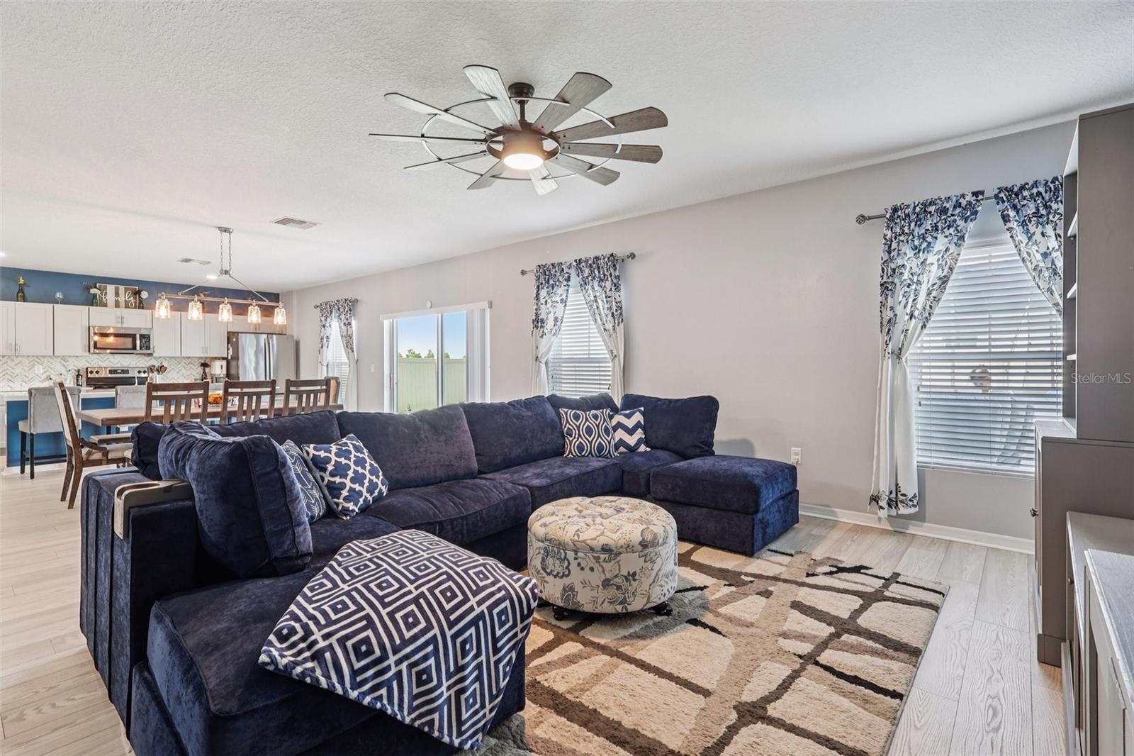 Image 4 of 28 For 5699 Siltstone Street