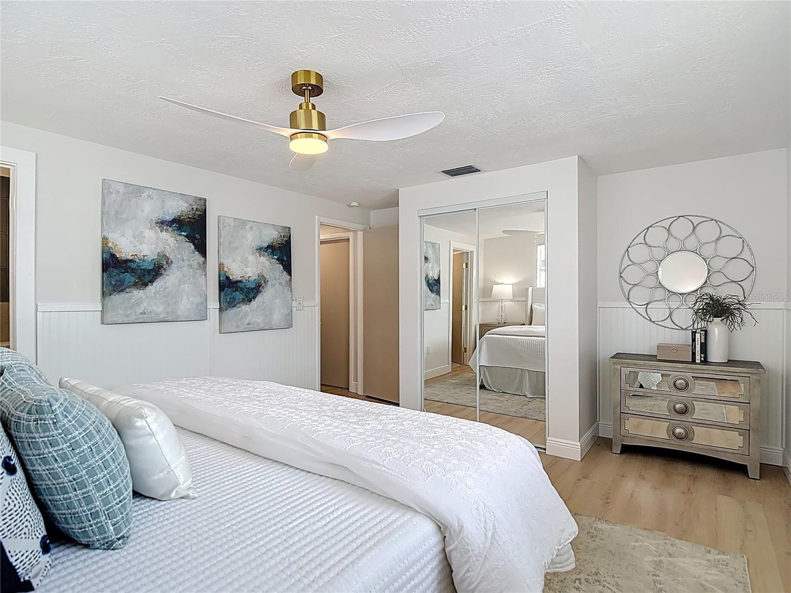 Image 15 of 39 For 8635 Gum Tree Avenue